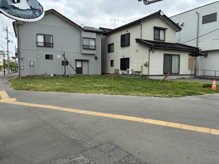 鶴岡市本町　売地