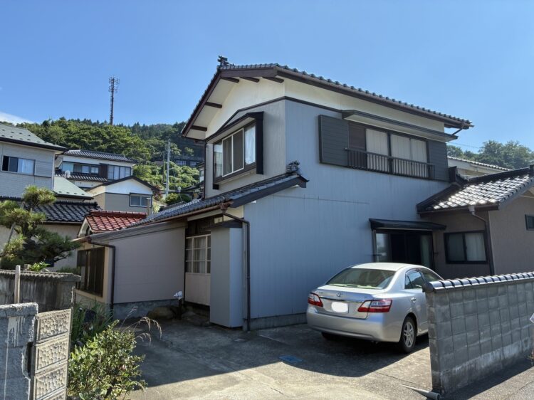 鶴岡市由良１丁目　中古住宅